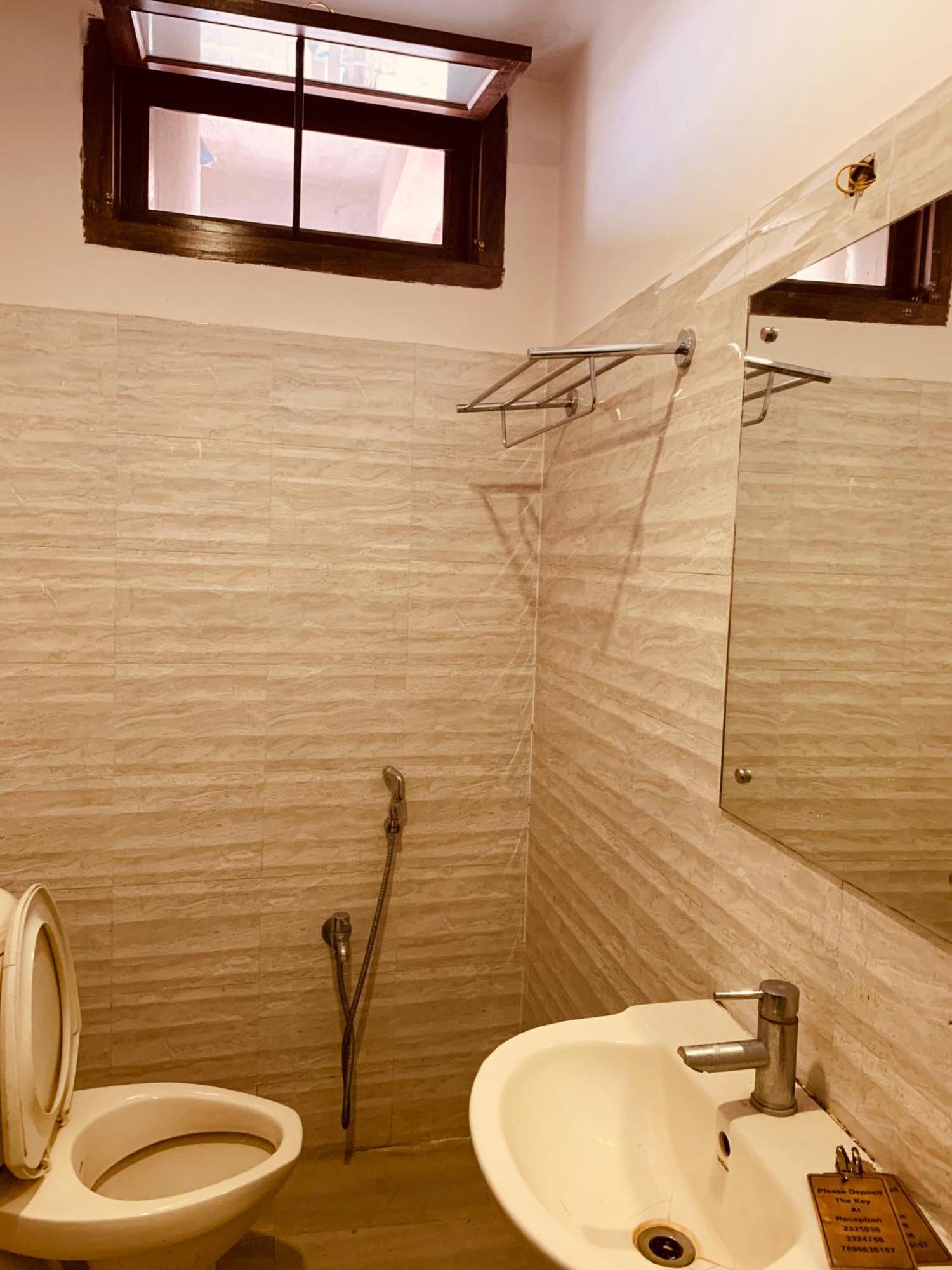Hotel Devika Dibrugarh Dış mekan fotoğraf